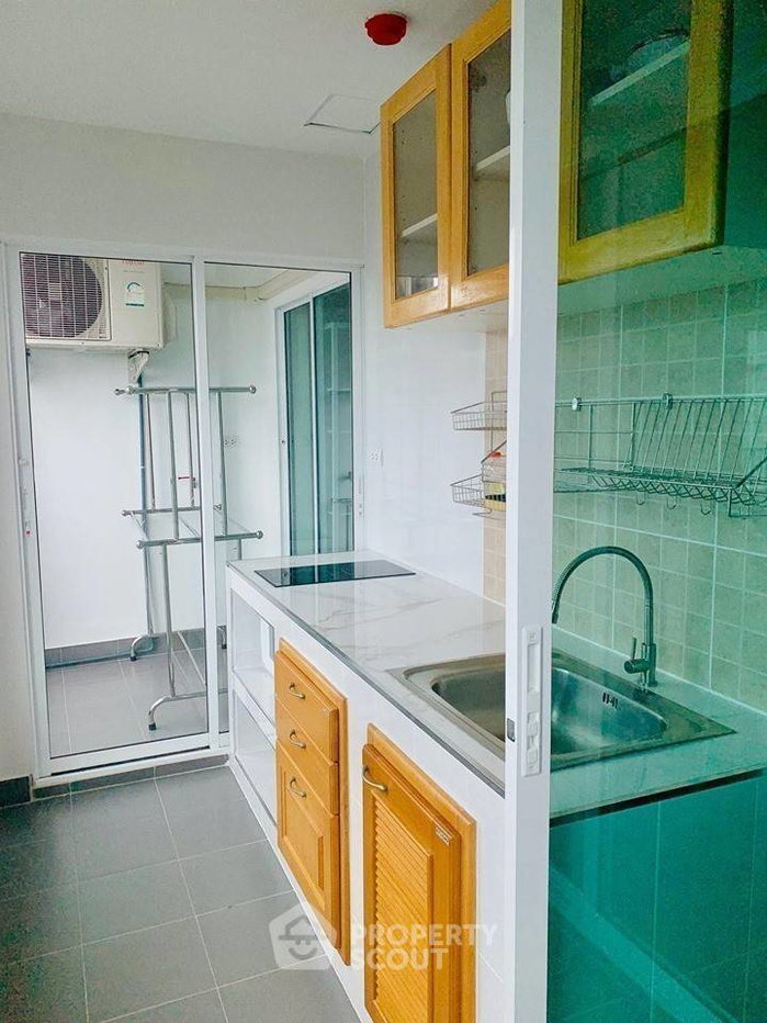 รูป คอนโด 1-ห้องนอน ที่ รีเจ้นท์โฮม บางซ่อน 28 ใกล้ MRT บางซ่อน (ID 386173) - รูปที่ 4/9
