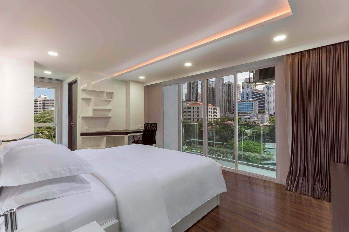 รูป LTH14273 – Condo for Rent | AASHIANA Sukhumvit 26 | 120 sqm | 3 Beds 3 Baths | Near BTS Ekkamai | 75K/Month | คอนโดให้เช่า อาชิอาน่า สุขุมวิท 26 - รูปที่ 2/10