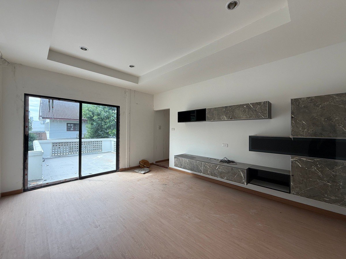 รูป LTH14302 – House for Sale | Bangna-Trad 18 | 375 sqm | 3 Beds 3 Baths | Near BTS Sri Udom | 9.9MB | บ้านเดี่ยวขาย บางนา-ตราด 18 - รูปที่ 5/7