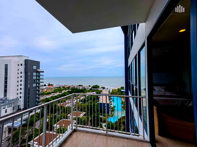 Condos for sale : Luxury Seaside Condo! Baan Thew Talay Blue Sapphire – 2 Bedrooms, 70.5 SQ.M., 14th Floor, Fully Furnished
