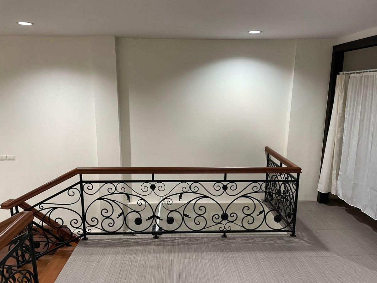 รูป WS6568 🏡 ทาวน์โฮมหรู Golden Home Park Ville ใกล้ BRT ถนนจันทน์ เดินทางสะดวก เพียง 60,000 บาท/เดือน - รูปที่ 13/39