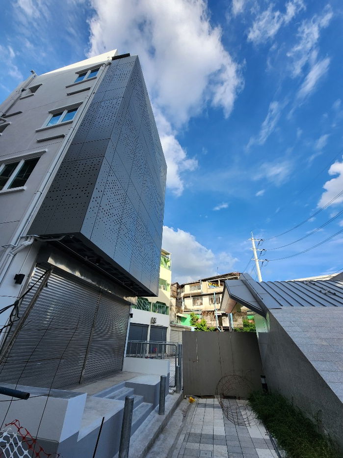 รูป WS6569 🏢 ให้เช่าอาคารพาณิชย์สร้างใหม่ ติด MRT แยกลำสาลี แบบ 0 เมตร! เหมาะมากสำหรับ ร้านค้า คลินิก โชว์รูม ออฟฟิศ เพียง 99,000 บาท/เดือน - รูปที่ 4/23