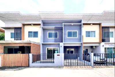 เช่าทาวน์โฮม นนทบุรี : ให้เช่าเดอะ โมดิช บางบัวทอง (The Modish Bangbuathong) ถนนลำโพ ใกล้รร.สารสาสน์วิเทศบางบัวทอง 