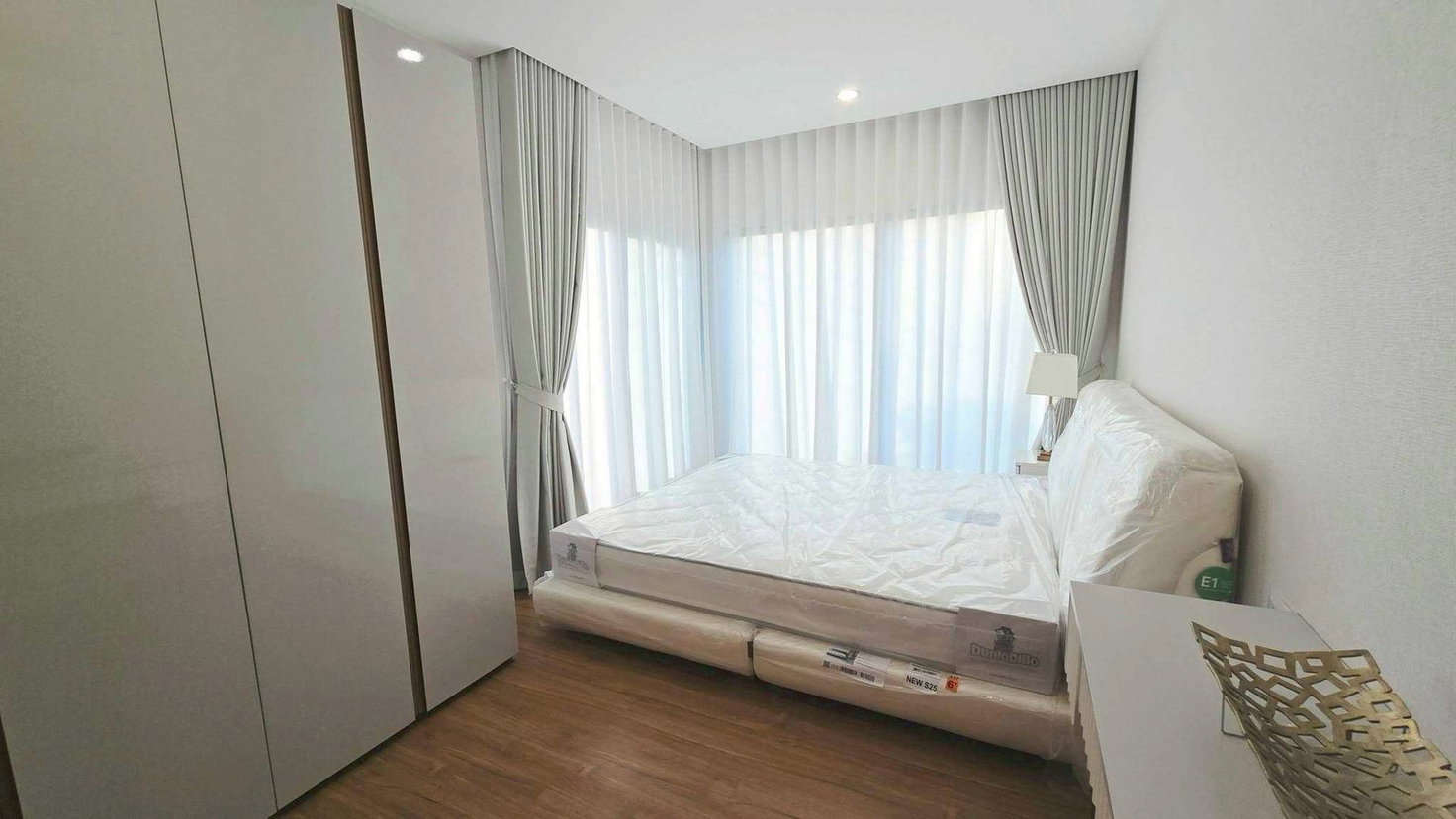 รูป LTH14265 – House for Rent | Baan Klang Muang The Edition Bangna | 500 sqm | 5 Beds 7 Baths | Near BTS Bang Na | 320K/Month | บ้านเดี่ยวให้เช่า บ้านกลางเมือง ดิ เอดิชั่น บางนา - รูปที่ 1/12