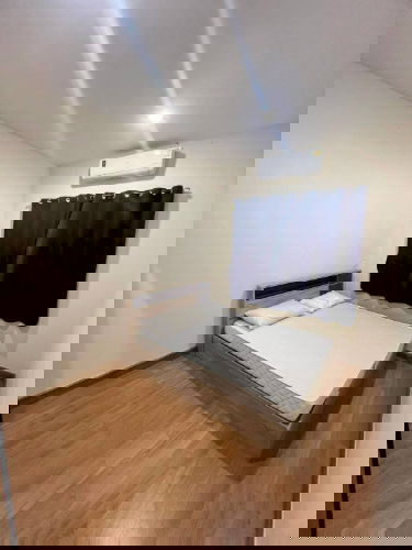 ทาวน์โฮมให้เช่า : ให้เช่า โกลเด้น ทาวน์ บางแค 1 แบบ 4ห้องนอน3ห้องน้ำ พร้อมเข้าอยู่ ใกล้เดอะมอลล์บางแค LINE OA : @313fajed (มี@นำหน้า)