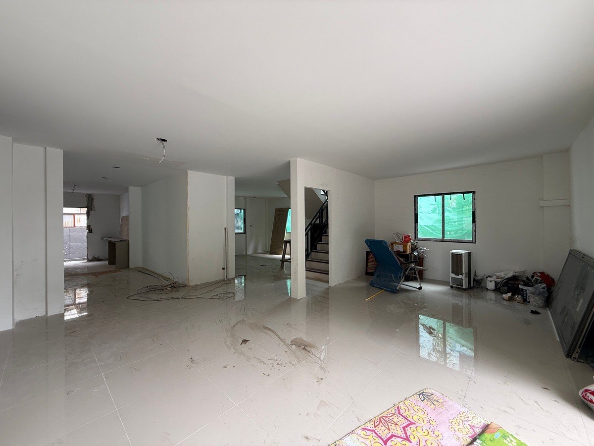 รูป LTH14302 – House for Sale | Bangna-Trad 18 | 375 sqm | 3 Beds 3 Baths | Near BTS Sri Udom | 9.9MB | บ้านเดี่ยวขาย บางนา-ตราด 18 - รูปที่ 1/7