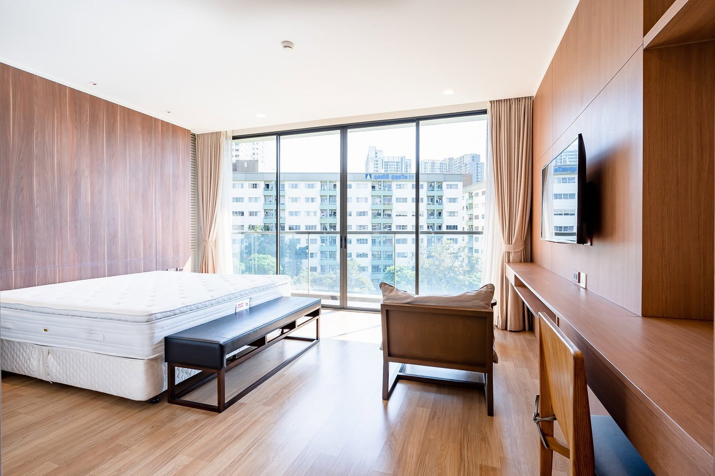 รูป LTH14280 – Condo for Sale | Park Court Sukhumvit 77 | 288 sqm | 3 Beds 4 Baths | Near BTS Onnut | 39.9 MB | คอนโดขาย พาร์ค คอร์ท สุขุมวิท 77 - รูปที่ 5/12