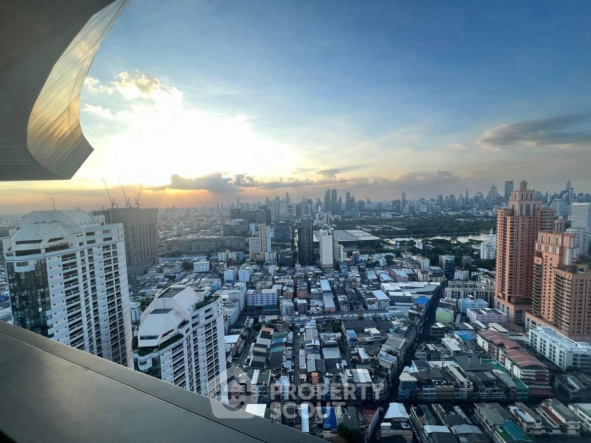 รูป คอนโด 2-ห้องนอน ที่ เดอะ ลุมพินี 24 ใกล้ BTS พร้อมพงษ์ (ID 2605728) - รูปที่ 5/7