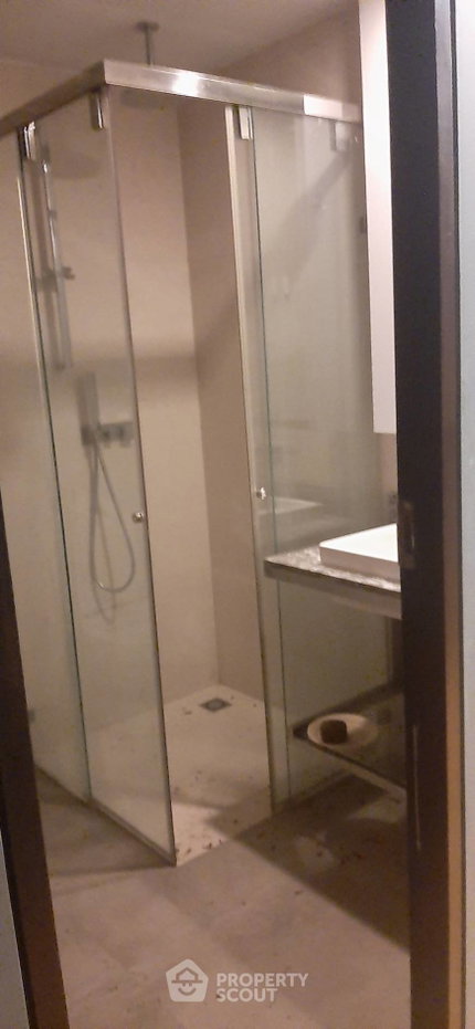 picture 2-BR 70 Sqm Condo For Sale At Quad Silom Condo, 200m To MRT Sam Yan (ID 2606231) - 12/16