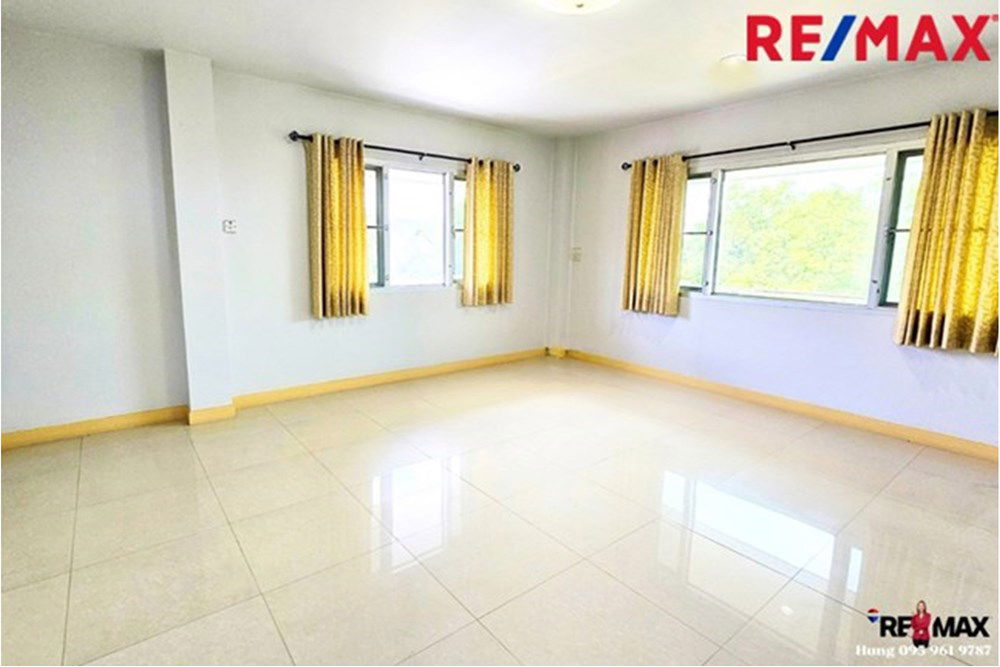 รูป [920091046-102] ขายบ้านเรืองอนันต์ เพชรเกษม 64 บ้านเดี่ยว 3 ชั้น - รูปที่ 9/12