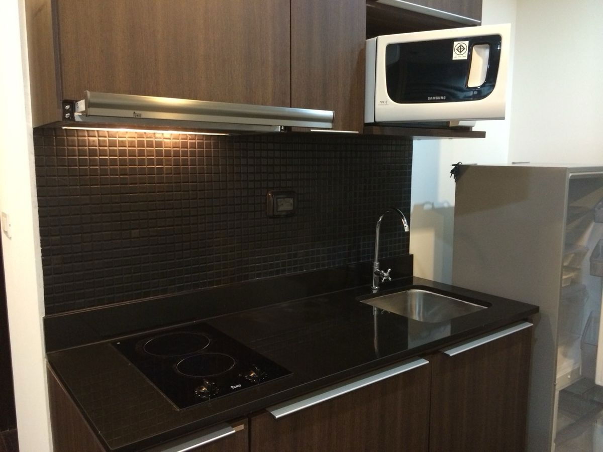 picture Ideo Q Phayathai【𝐒𝐄𝐋𝐋 & 𝐑𝐄𝐍𝐓】🔥Modern, stylishly coordinated room with complete functionality🔥 Contact Line ID: @hacondo - 7/8