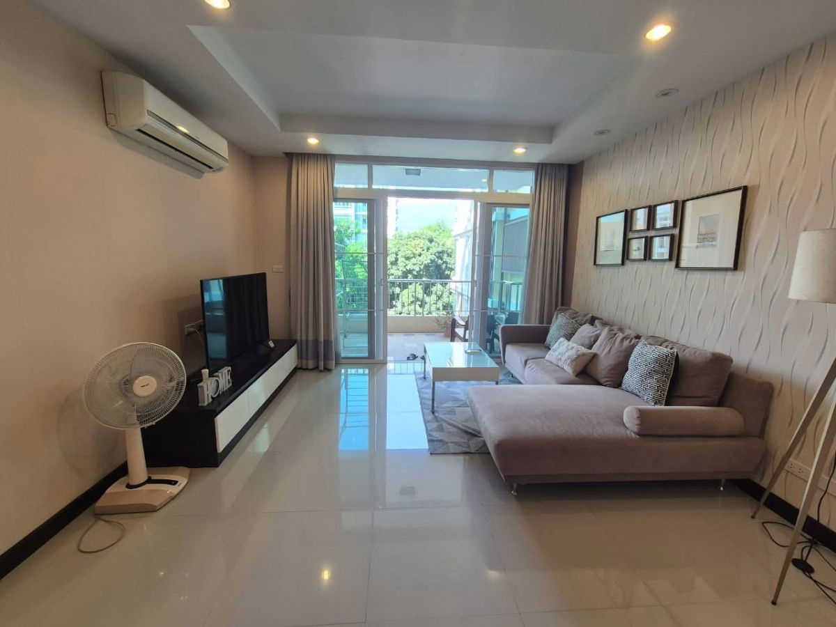 รูป ให้เช่า คอนโด เดอะ ยูนีค นิมมาน 1ห้องนอน ใจกลางนิมมาน วิวสระ : โทร 082-3899314 คุณบู - รูปที่ 3/12