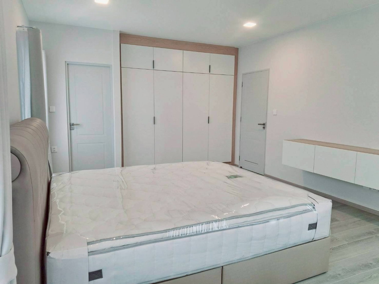 picture LTH14313 – House for Rent | Chaiyapruek Bangna Km.15 | 184 sqm | 3 Beds 4 Baths | Near Mega Bangna | 85K/Month - 3/8