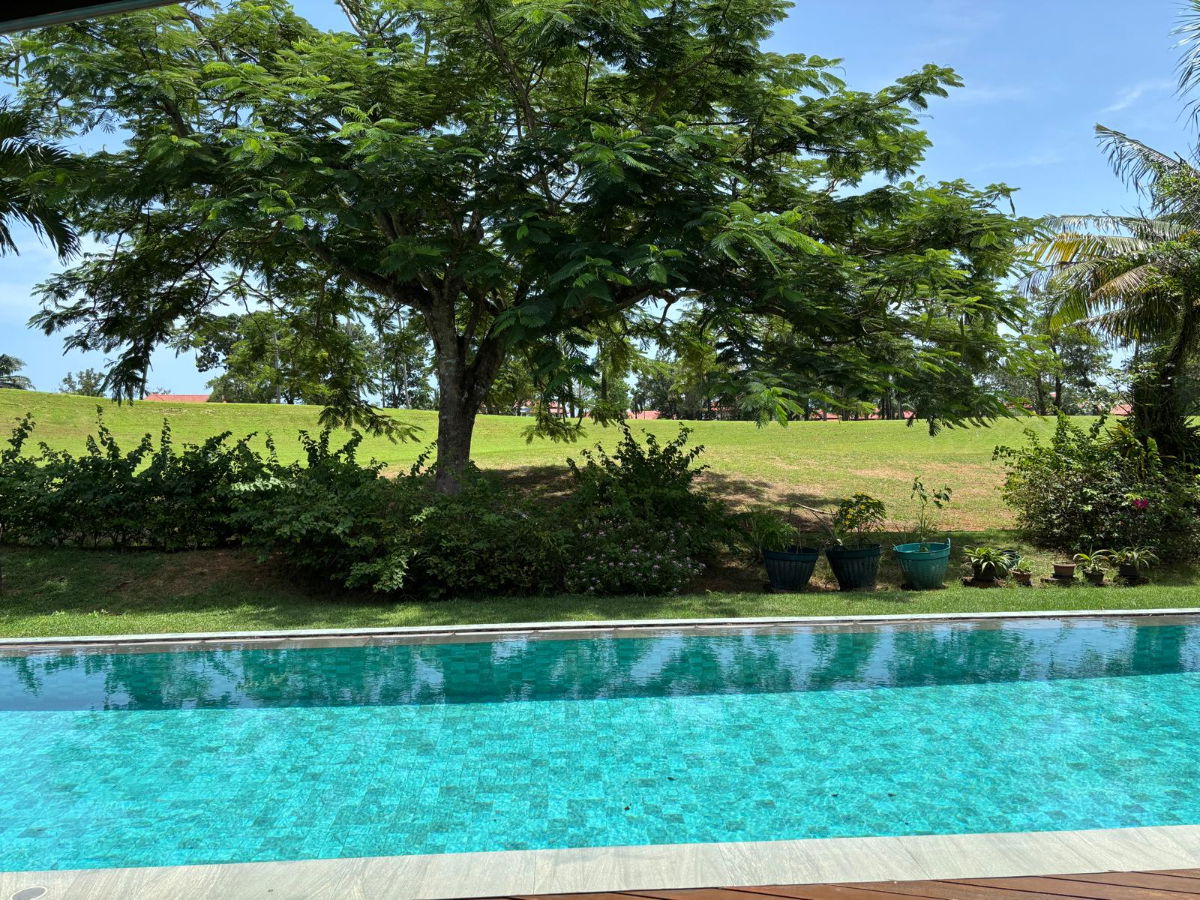 picture Luxury Laguna Home for Rent ⛳ Golf Course View - 4/22