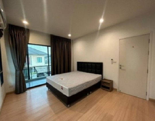 รูป ให้เช่าบ้านเดี่ยว 2 ชั้น หมู่บ้านดีไลท์ ดอนเมือง-รังสิต เฟอร์นิเจอร์ครบ อยู่อาศัยเท่านั้น ไม่อนุญาตสัตว์เลี้ยง - รูปที่ 11/16