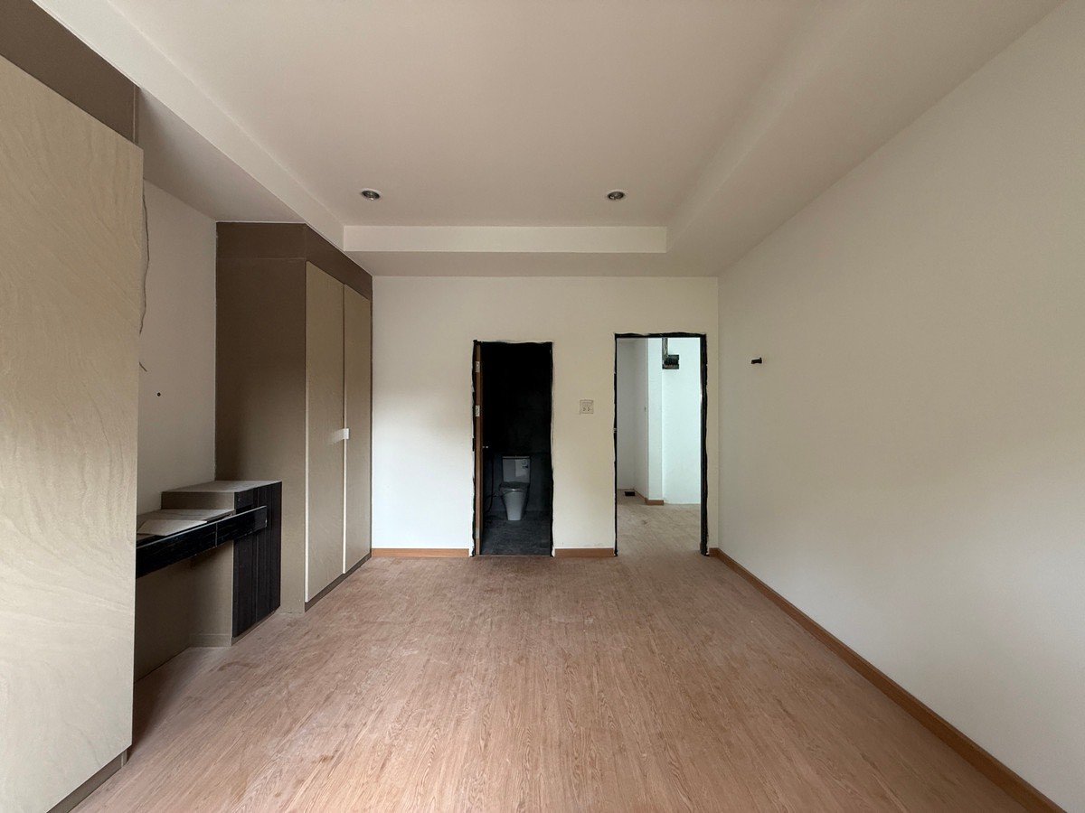 รูป LTH14302 – House for Sale | Bangna-Trad 18 | 375 sqm | 3 Beds 3 Baths | Near BTS Sri Udom | 9.9MB | บ้านเดี่ยวขาย บางนา-ตราด 18 - รูปที่ 3/7