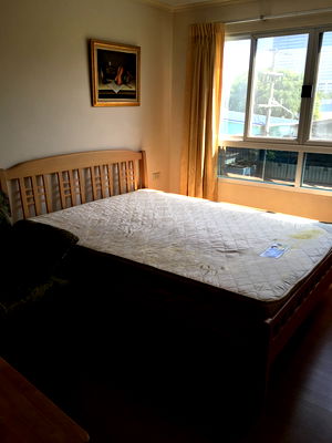 เช่าคอนโด ตลาดสวนพลู : P-120766 สตูดิโอวิวเมือง @ ลุมพินี เพลส สาทร | 9,000 บาท/เดือน ใกล้ MRT ลุมพินี