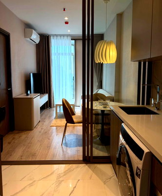 Condos for rent :  RHYTHM EKKAMAI              ESTATE 