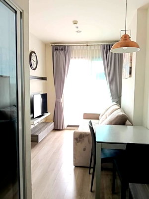 Condos for sale : Centric Huai Khwang                    Station