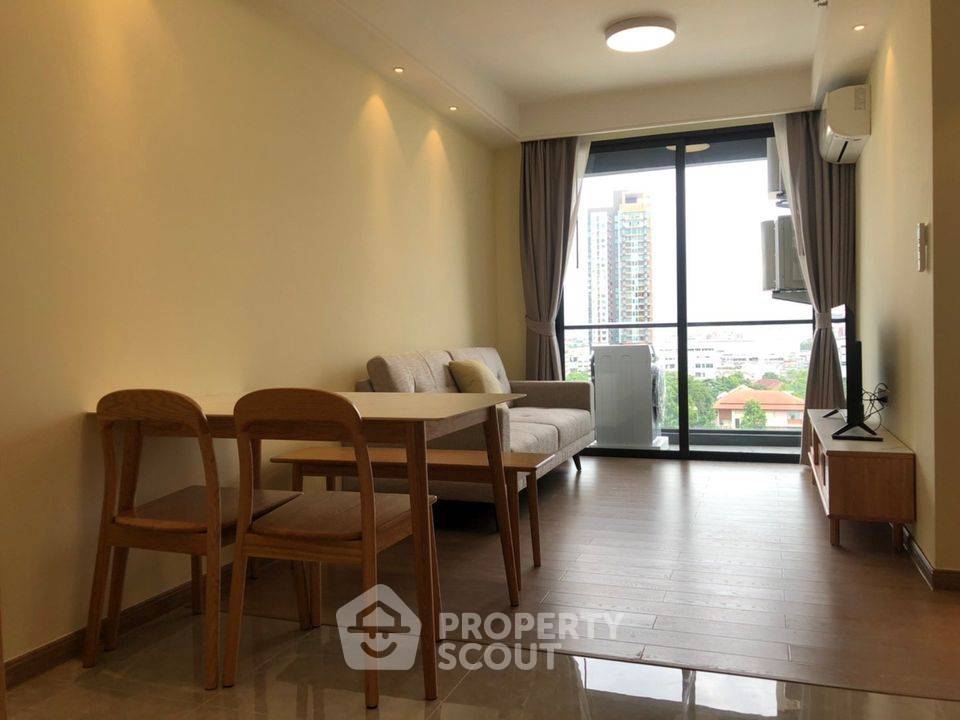 รูป คอนโด 1-ห้องนอน ที่ รีเกิล สาทร - นราธิวาส ใกล้ ถนนนราธิวาสราชนครินทร์ (ID 985925) - รูปที่ 3/10