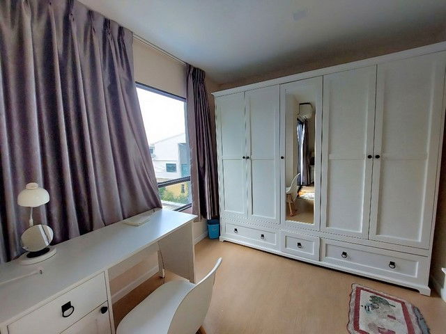 รูป ให้เช่า ทาวน์โฮม3ชั้น วิวสระว่ายน้ำ 25ตรว.อยู่ถนน รามอินทรา65 ใกล้แฟชั่นไอส์แลนด์ - รูปที่ 12/21