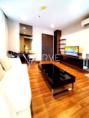 Condos for sale MRT Phra Ram 9 :  Studio Large Room Fully furnished Good Location Close To MRT Thailand Cultural Centre station 220 m.  @ IVY Ampio