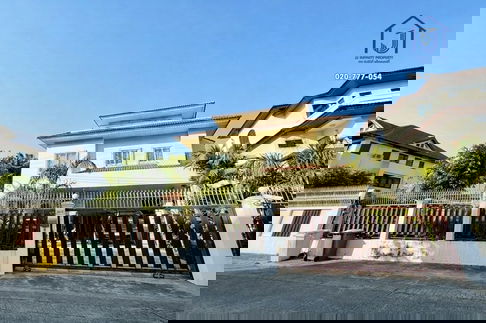 ขายบ้านเดี่ยว 3 ชั้น หมู่บ้านประชาชื่น เพลส ถนนประชาชื่น ใกล้รถไฟฟ้าสายสีชมพู