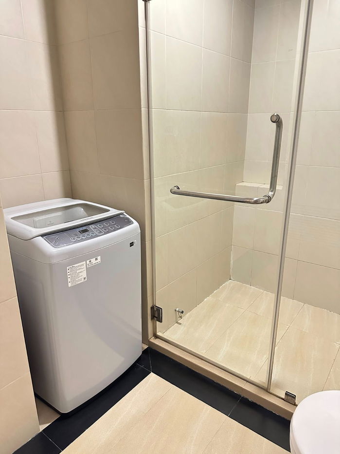 รูป ซิลค์ สนามเป้า 1B1B ชั้น 4 ขนาด 40 ตร.ม เช่า 17,000 บาท/เดือน Ready to mvoe in - รูปที่ 3/4