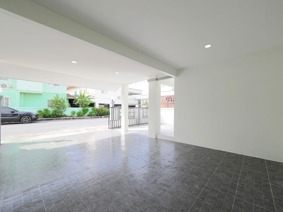 รูป ขายราคาพิเศษ บ้านเดี่ยว 2 ชั้น ม.ซื่อตรง บางใหญ่ ขนาด 53.6 ตร.ว. 4นอน 4น้ำ บ้านสวย หลังใหญ่  พร้อมเฟอร์ พื้นที่กว้าง รีโนเวทใหม่ เข้าอยู่ได้ทันที - รูปที่ 7/60