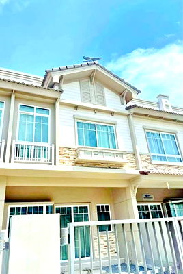 เช่าทาวน์โฮม สมุทรปราการ : รพ.เปาโล สมุทรปราการ 1.8กม. ให้เช่าทาวน์เฮาส์ 2ชั้น 2นอน อินดี้ BTS ศรีนครินทร์ 1.5กม. 3น้ำ พร้อมเฟอร์ฯเครื่องใช้ไฟฟ้า เทพารักษ์ 20 ตร.ว.