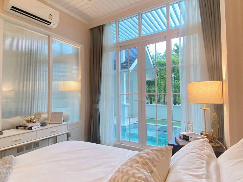 คอนโดให้เช่า : ให้เช่าคอนโด  Grand Florida Beachfront Condo Resort Pattaya 1ห้องนอน สระว่ายน้ำส่วนตัว
