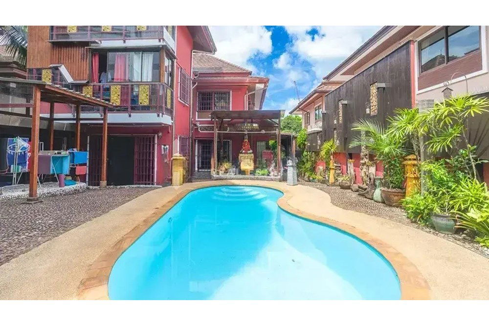 รูป [920081001-1268] วิลล่าหรู 3 ชั้น ใจกลางป่าตอง ห้ามพลาด! - รูปที่ 1/58