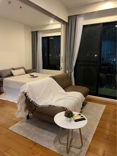 Blocs 77 Condo for rent BTS Onnut 40 Sqm 