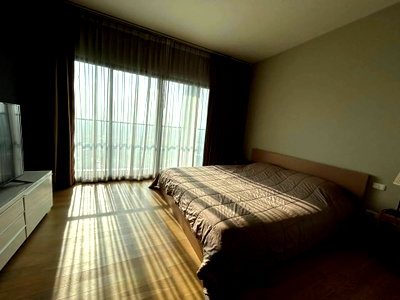 Condos for rent : Condo for Rent at Noble Reveal (E6901053)