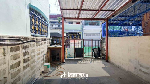 หมู่บ้านศรีเพชร ซอยเพชรเกษม106