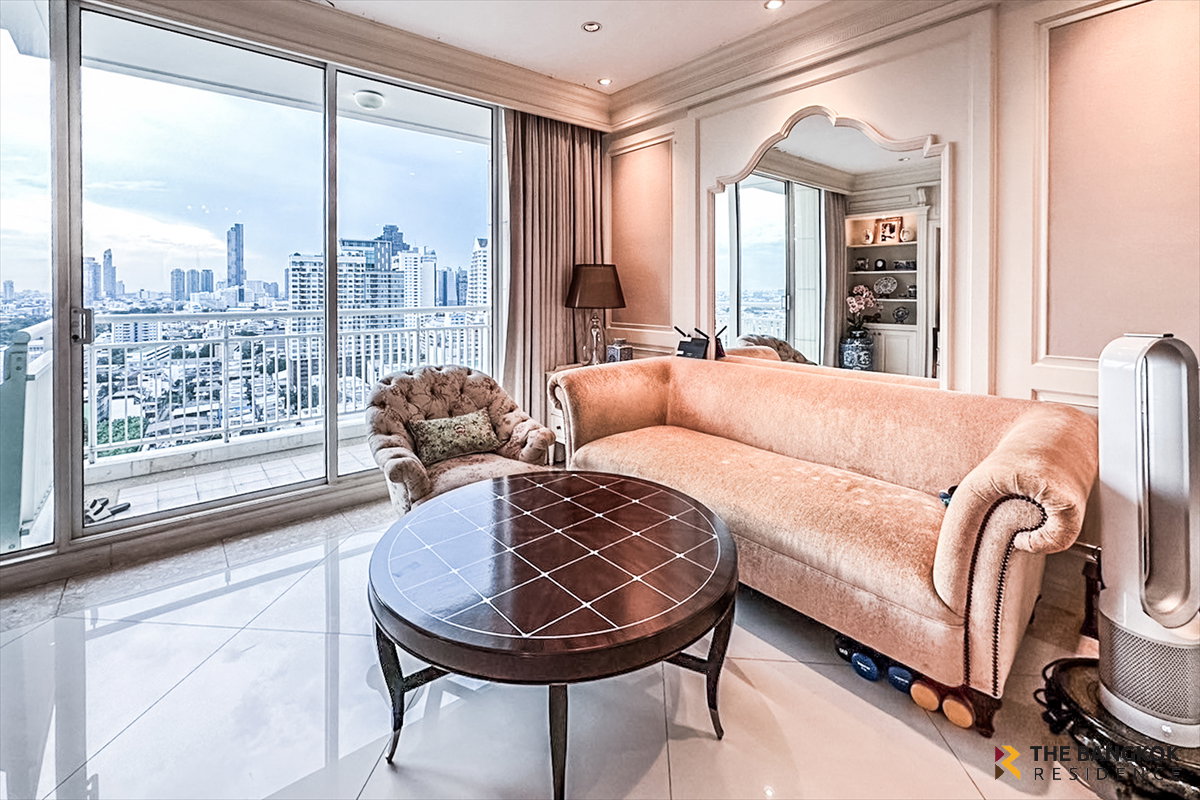 รูป 🚀 Prime Sathorn Residence with Spacious Living  The Empire Place  near Bts Chong Nonsi - รูปที่ 2/9