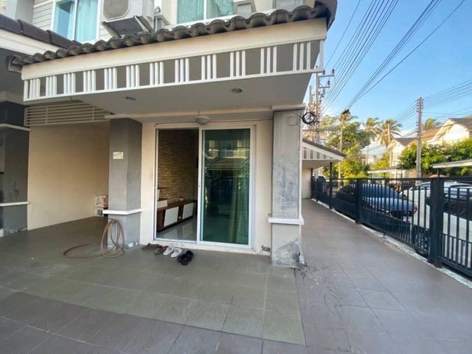🏠 ทาวน์เฮ้าส์ให้เช่า – พฤกษาวิลล์ 52/1 📍 ทำเล: รัษฎา–สามกอง ✅ พร้อมเข้าอยู่ | เฟอร์นิเจอร์ครบ