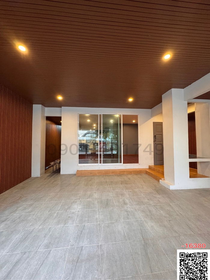 รูป เช่า โฮมออฟฟิศ 3 ชั้น ใกล้รถไฟฟ้าวัชรพล - รูปที่ 1/16