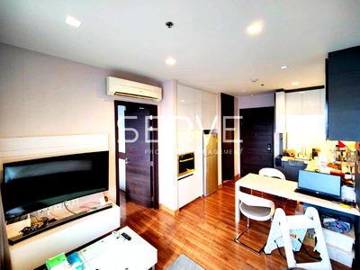 Condos for sale MRT Phra Ram 9 : Hot Price !! 1 Bed with Bathtub Large Room Fully furnished Good Location Close To MRT Thailand Cultural Centre station 220 m.  @ IVY Ampio