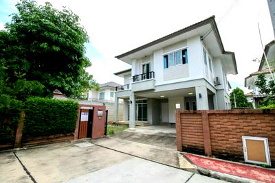 เช่าบ้านเดี่ยว ม.ราชพฤกษ์ : ให้เช่า บ้านเดี่ยว 2 ชั้น เดอะแพลนท์ ราชพฤกษ์ 4 ห้องนอน | 3 ห้องน้ำ | ที่จอดรถ 2 คัน พร้อมอยู่