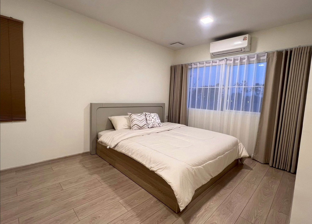 รูป LTH14312 – House for Rent | Villaggio 3 | 153 sqm | 4 Beds 3 Baths | Near Mega Bangna | 75K/Month | บ้านเดี่ยวให้เช่า วิลลาจจิโอ 3 - รูปที่ 4/12
