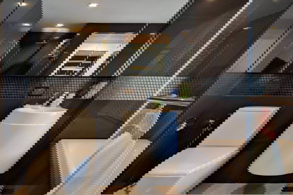 รูป 🔥 สำหรับเช่า !! วิวโค้งแม่น้ำ, ชั้นสูง 24+, ห้องหายาก, ส่วนกลางวิวแม่น้ำ!! Code C20240202085....Rhythm Sathorn, 2 นอน, 2 น้ำ, แต่งครบ, พร้อมเข้าอยู่ - รูปที่ 6/7