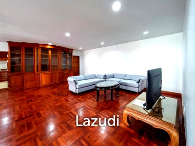 ขายคอนโด : 175sqm 2 Bed on 16th Floor at Le Premier 1 Khlong Toei Nuea Bangkok