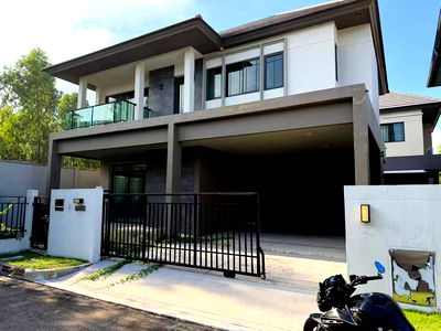 บ้านเดี่ยว สวนสยาม : S1071 🏡 ขายบ้านเดี่ยว โครงการ Bangkok Boulevard รามอินทรา–เสรีไทย 2 พื้นที่กว้าง เป็นส่วนตัว เดินทางสะดวก เพียง 10 M เท่านั้น 