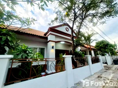 Houses for sale Thalang Phuket : Newly-Refurbished Detached House Near Thep Krasattri Road 6016219