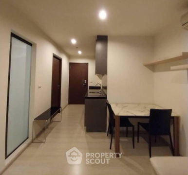 คอนโด 2-ห้องนอน ที่ ริทึ่ม อโศก ใกล้ MRT พระราม 9 (ID 2588021)