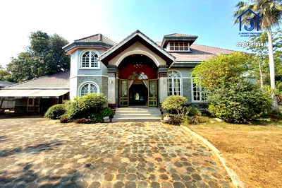 บ้านเดี่ยว เขตคลองสามวา : ขายบ้านเดี่ยว 2 ชั้น 390 ตารางวา หมู่บ้านกฤษดานคร 25 ถนนนิมิตใหม่ ซอยประชาร่วมใจ 31  ใกล้รถไฟฟ้า