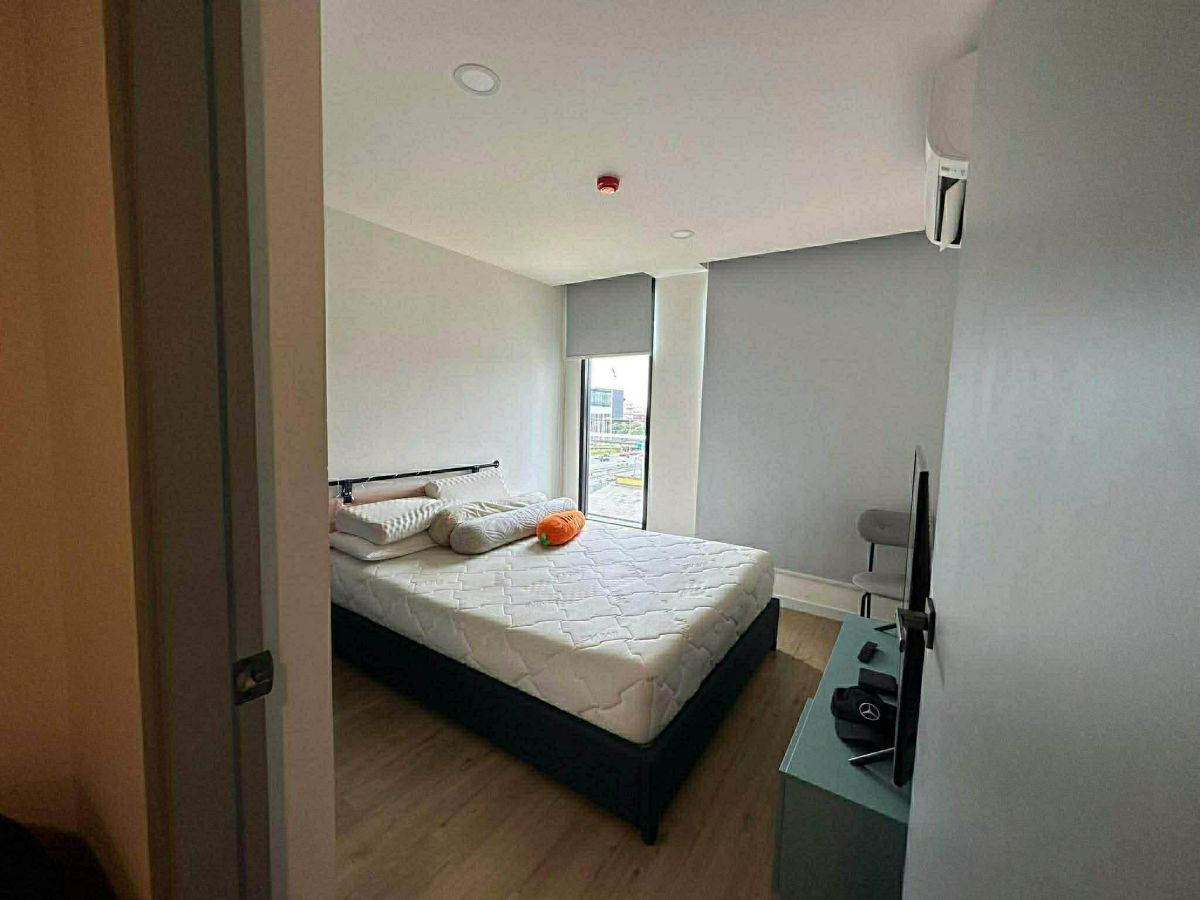 picture For rent Condo Attitude BU . - 2/8