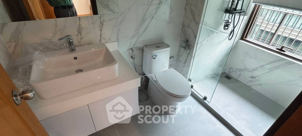 รูป คอนโด 2-ห้องนอน ที่ ดิ เอ็มโพริโอ เพลส ใกล้ BTS พร้อมพงษ์ (ID 2578463) - รูปที่ 5/9