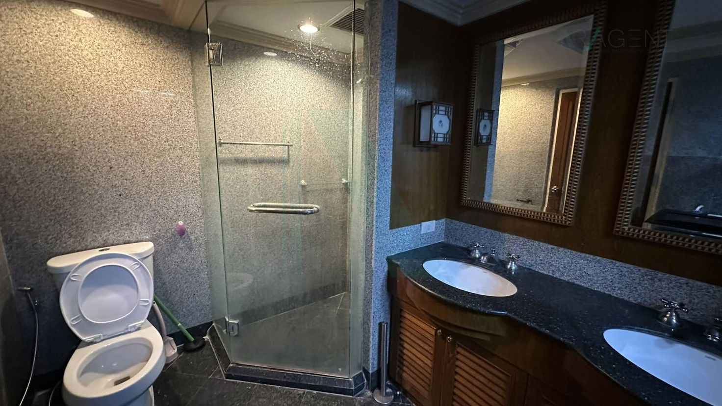 picture ðš For Rent Condo STATE TOWER Building 1, Floor 42,Studio, Room size 68 sqm - 8/8